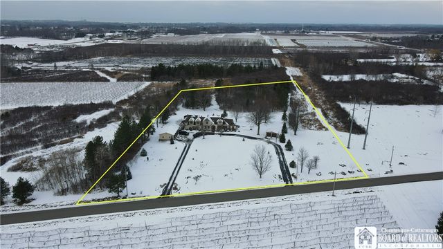 3628 Straight Road, Pomfret, NY 14063