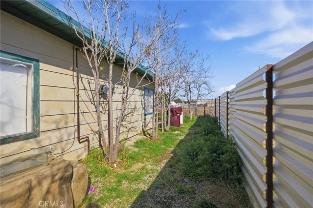 7559 Chemehuevi Way, Yucca Valley, CA 92284