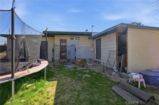 7559 Chemehuevi Way, Yucca Valley, CA 92284