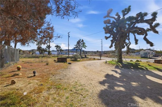 7559 Chemehuevi Way, Yucca Valley, CA 92284