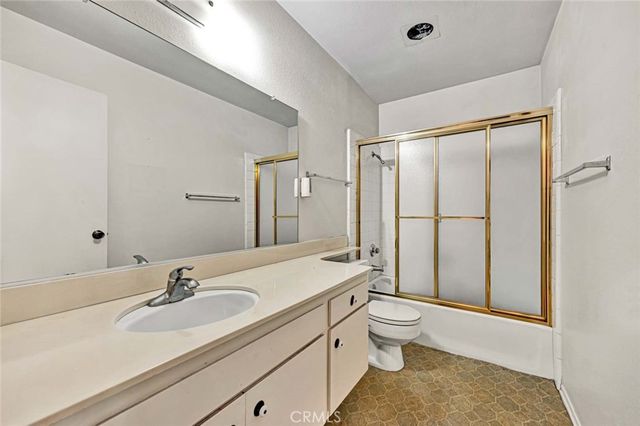 13026 San Salvador, Cerritos, CA 90703