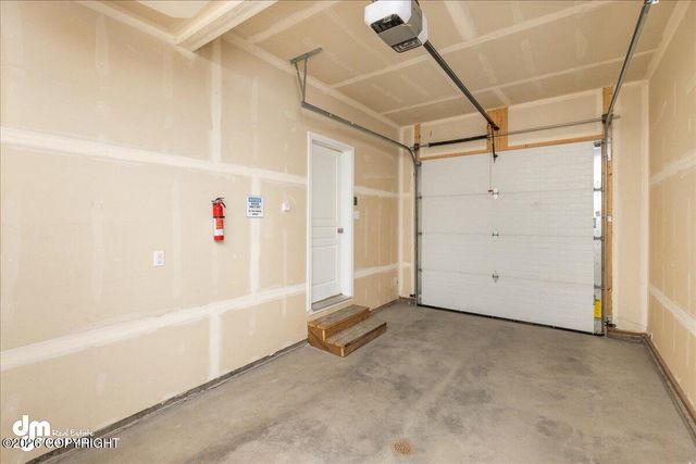 161 Willow View Circle, Anchorage, AK 99504