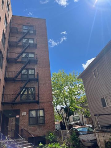 2287 Mott Avenue 6D, Far Rockaway, NY 11691