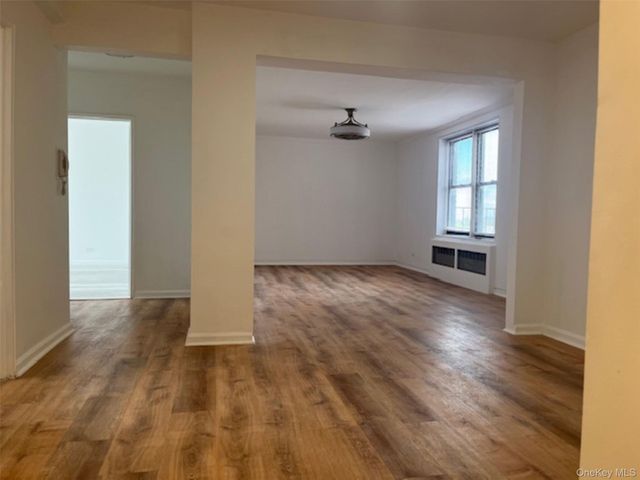 2287 Mott Avenue 6D, Far Rockaway, NY 11691