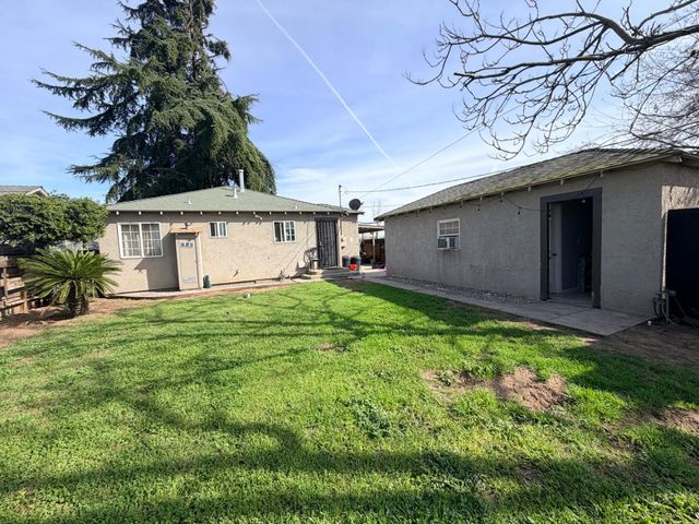 6789 Cottage, Winton, CA 95388