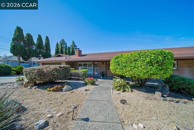 5852 Olinda Rd, El Sobrante, CA 94803