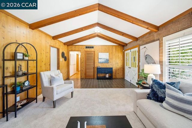 5852 Olinda Rd, El Sobrante, CA 94803