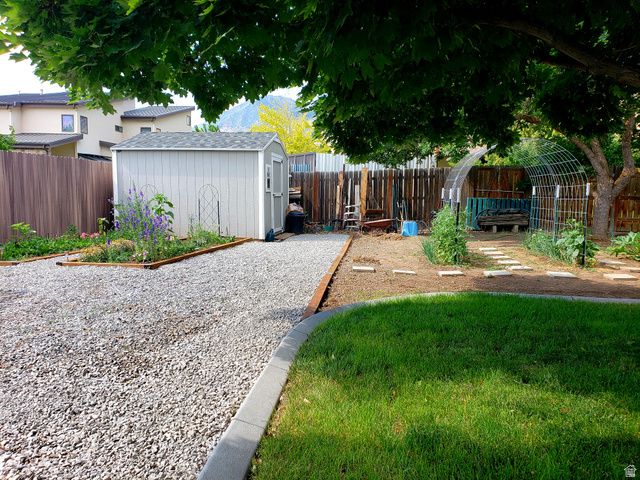 897 E 1200 N, Mapleton, UT 84664