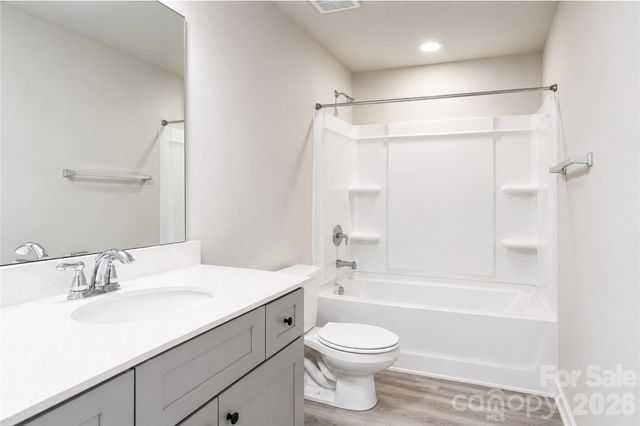 207 Roxanna Court, Shelby, NC 28152