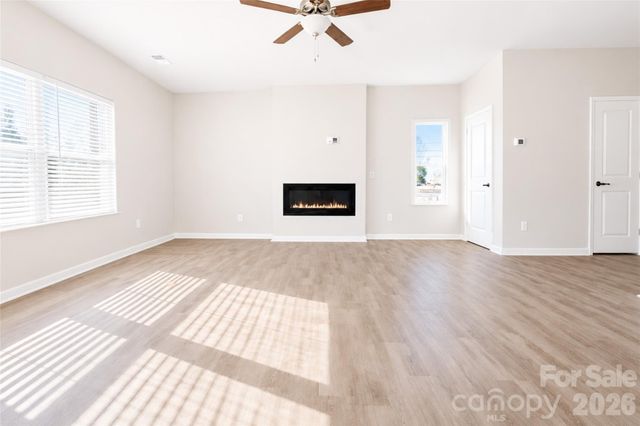 207 Roxanna Court, Shelby, NC 28152