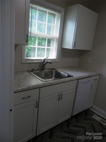 549 Bowman Road, Charlotte, NC 28217