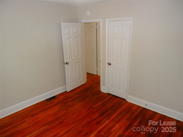 549 Bowman Road, Charlotte, NC 28217