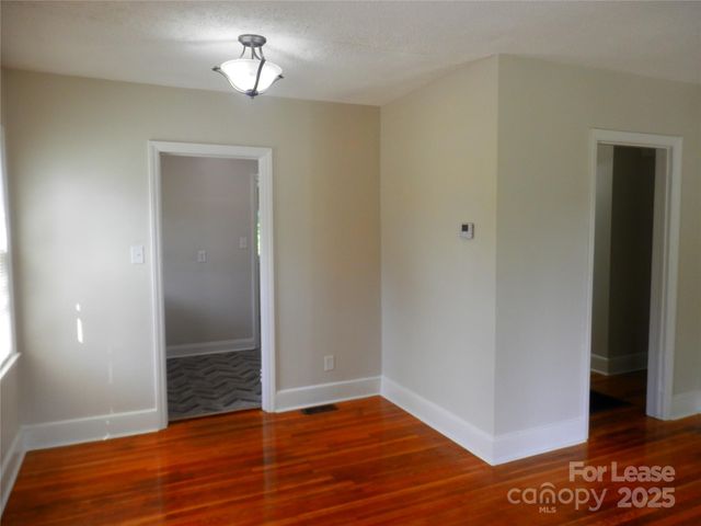 549 Bowman Road, Charlotte, NC 28217