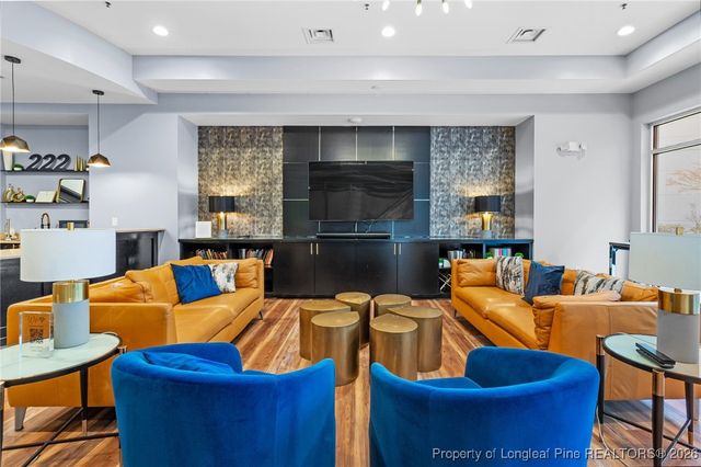 222 Glenwood Avenue 208, Raleigh, NC 27603