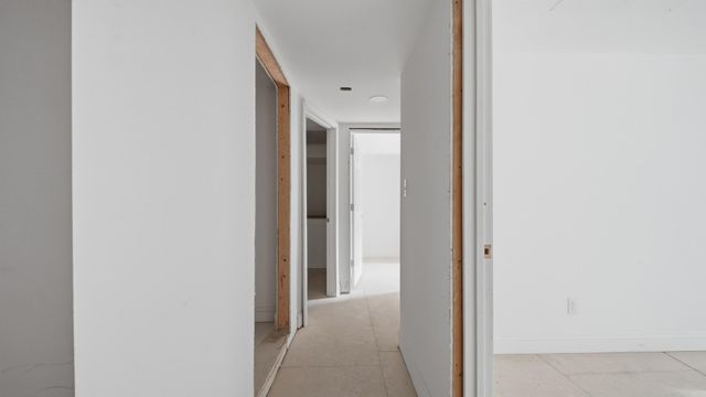 2 S Crest Road, Chattanooga, TN 37404