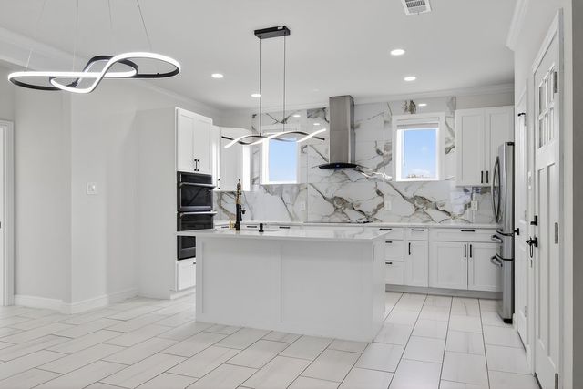 308 Windjammer Road, Gun Barrel City, TX 75156