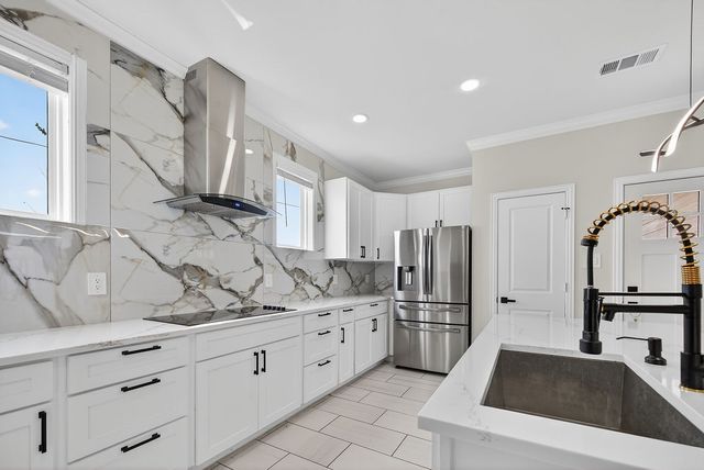 308 Windjammer Road, Gun Barrel City, TX 75156