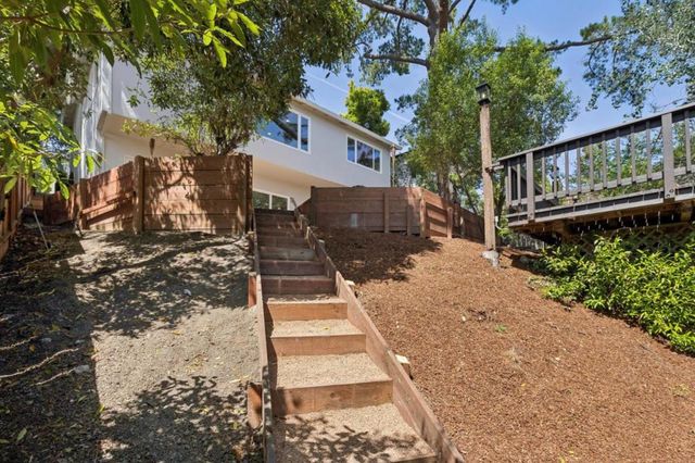 1085 Sunset Drive, San Carlos, CA 94070