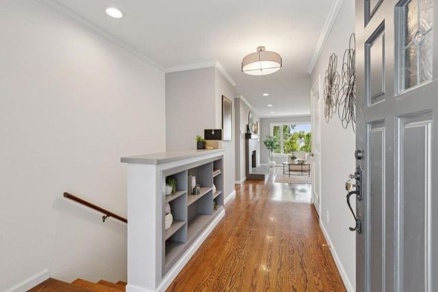 1085 Sunset Drive, San Carlos, CA 94070