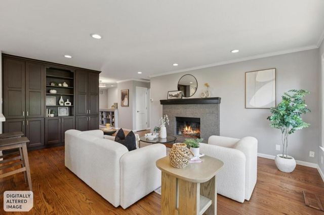 1085 Sunset Drive, San Carlos, CA 94070