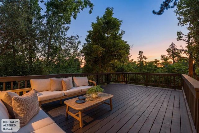 1085 Sunset Drive, San Carlos, CA 94070