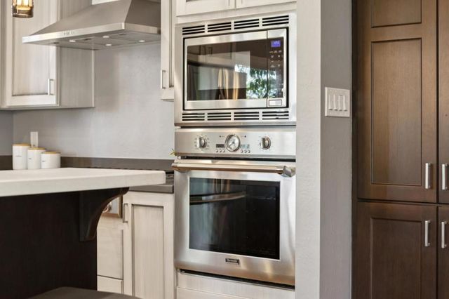 1085 Sunset Drive, San Carlos, CA 94070