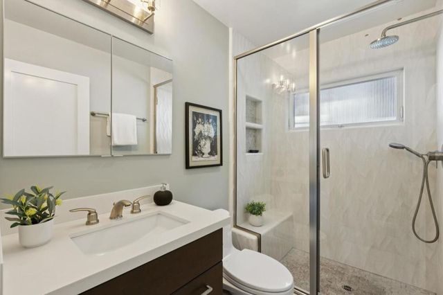 1085 Sunset Drive, San Carlos, CA 94070