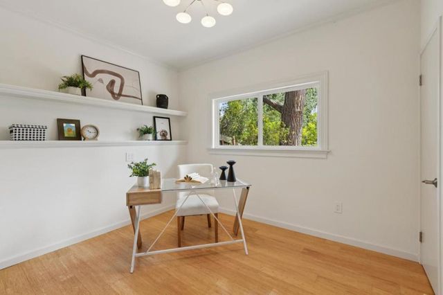 1085 Sunset Drive, San Carlos, CA 94070