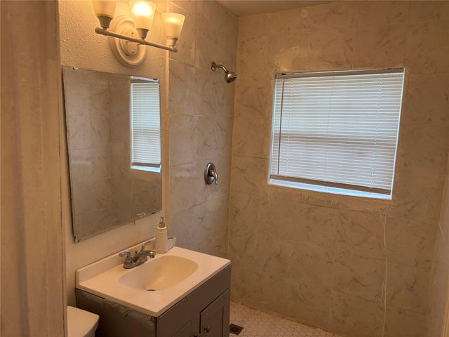 6709 Kassarine Pass, Houston, TX 77033