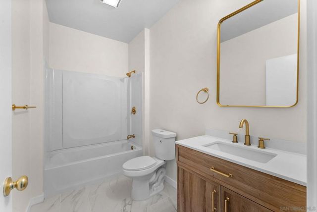 4445 4449 Mataro Dr, San Diego, CA 92115