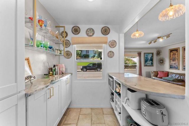 4445 4449 Mataro Dr, San Diego, CA 92115