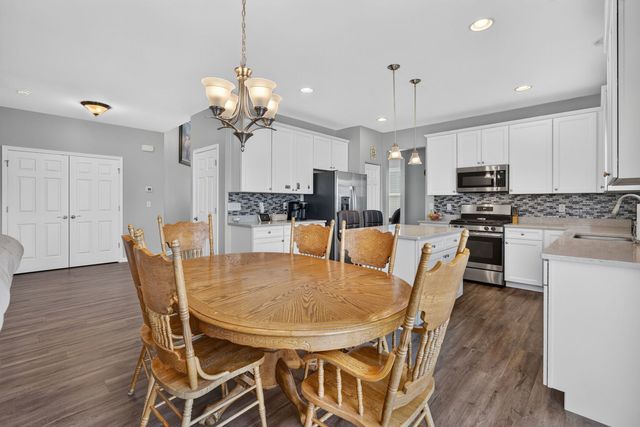 2431 Fitzhugh Turn, Yorkville, IL 60560