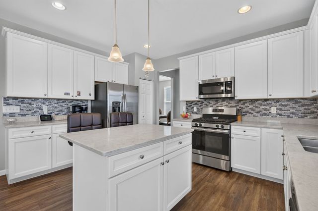 2431 Fitzhugh Turn, Yorkville, IL 60560