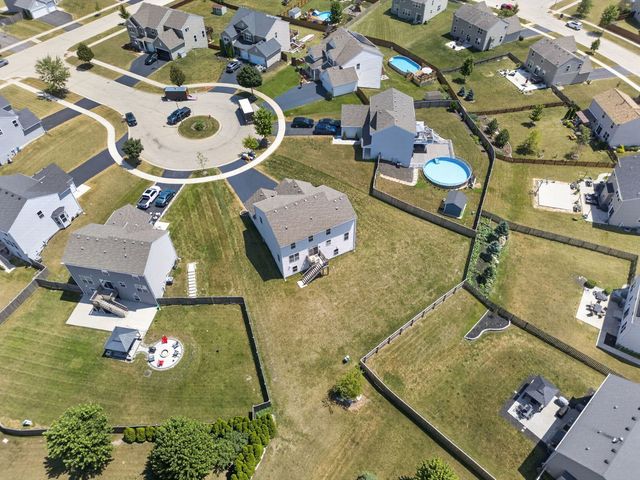 2431 Fitzhugh Turn, Yorkville, IL 60560