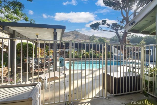 5493 Peacock, Riverside, CA 92505