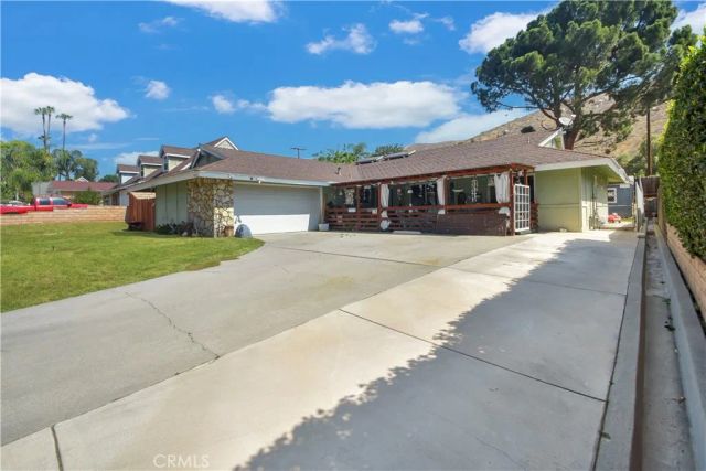 5493 Peacock, Riverside, CA 92505