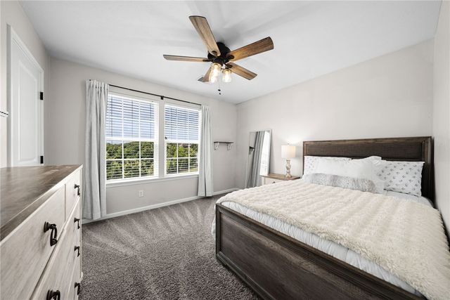 344 Greene Dr, Jefferson Hills, PA 15025