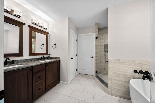 344 Greene Dr, Jefferson Hills, PA 15025