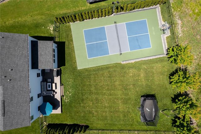 344 Greene Dr, Jefferson Hills, PA 15025