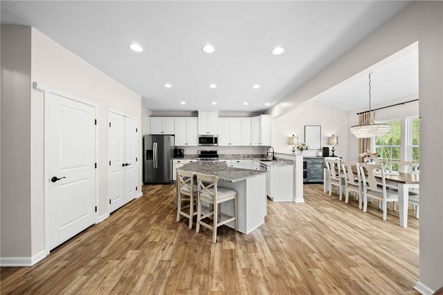 344 Greene Dr, Jefferson Hills, PA 15025