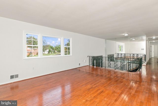 320 BARON CT, Fort Washington, MD 20744