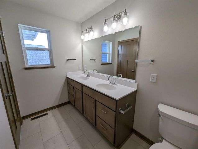 4812 Romaine Road, Fitchburg, WI 53711