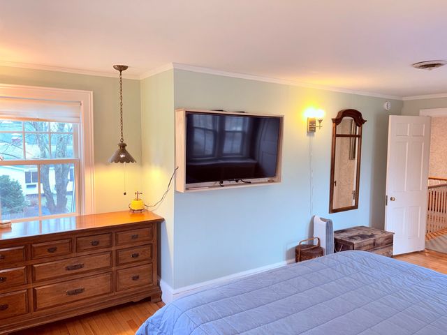 24 Ridge Road, Concord, NH 03301