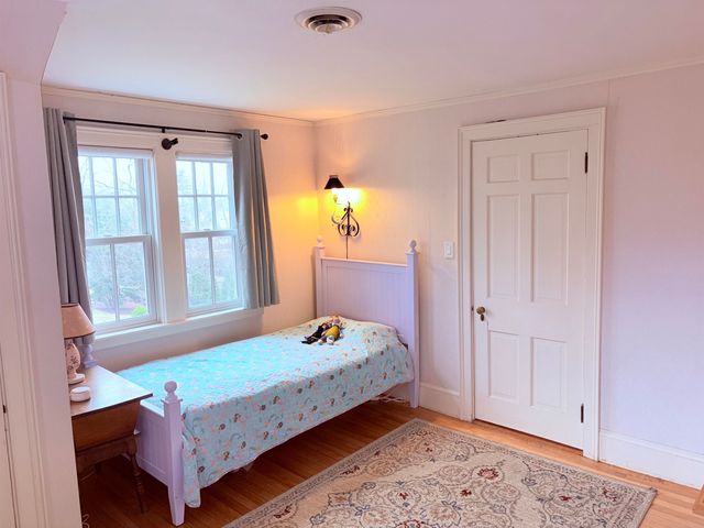 24 Ridge Road, Concord, NH 03301