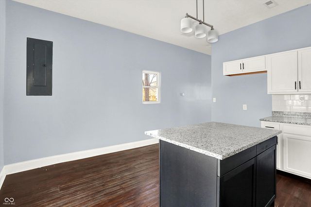 1814 New Street, Indianapolis, IN 46203