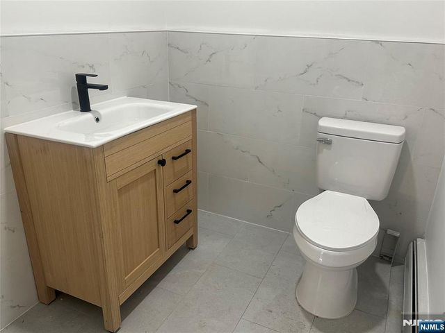 542 Prospect Avenue, Ridgefield, NJ 07657