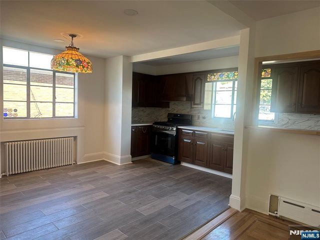 542 Prospect Avenue, Ridgefield, NJ 07657