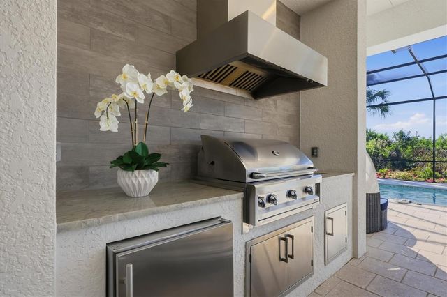 9272 MCDANIEL LANE, Sarasota, FL 34240