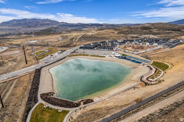 2103 N ELDERBERRY DR, Saratoga Springs, UT 84045