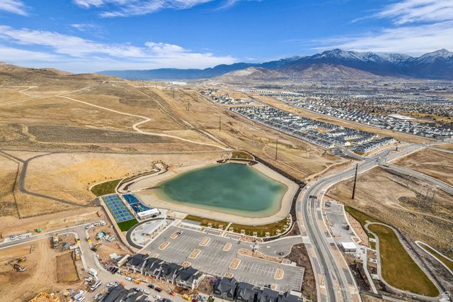 2103 N ELDERBERRY DR, Saratoga Springs, UT 84045